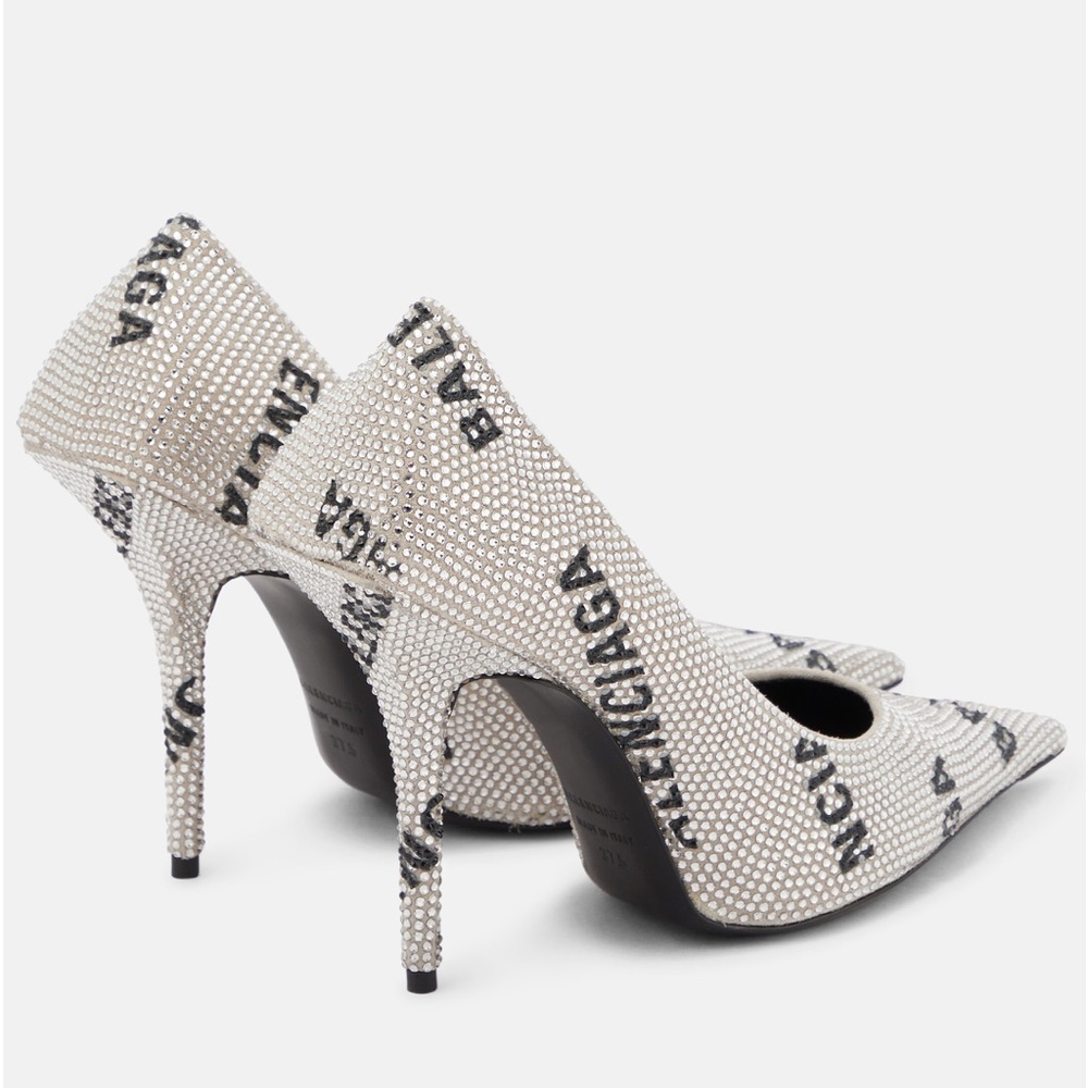 New Authentic BALENCIAGA
Square Knife embellished pumps - Picture 3 of 9